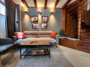 The-POINT Lovely Studio in center of Bucharest
